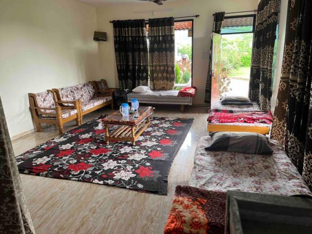Apna Farmhouse - Private Villa With Pool & Play Area - Near Fort -15 Min To Ellora Caves Daulatabad Exteriör bild