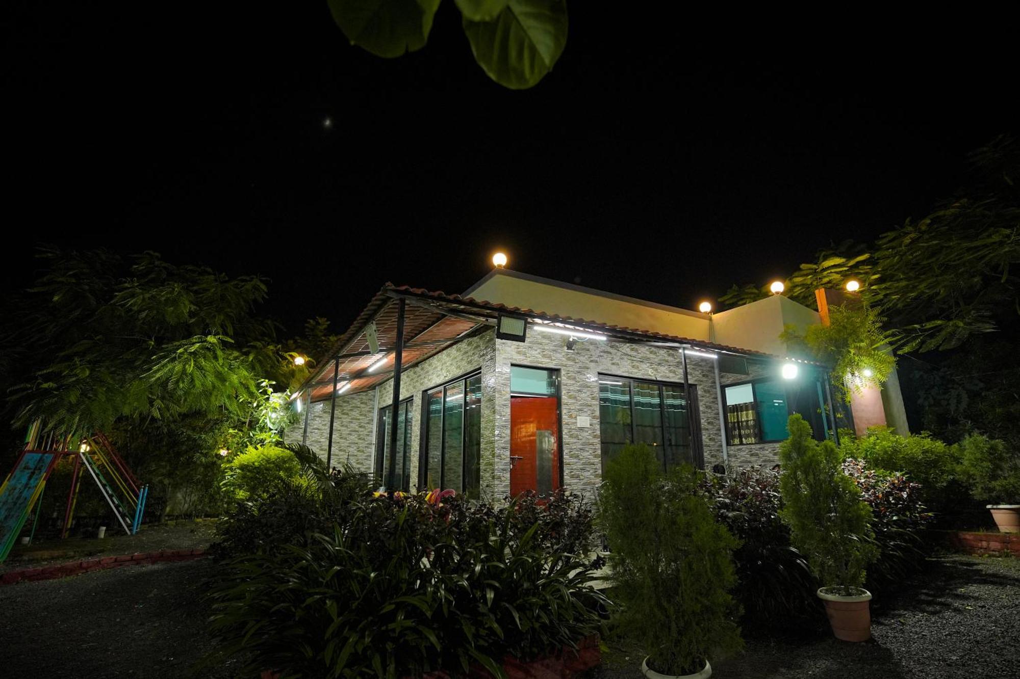 Apna Farmhouse - Private Villa With Pool & Play Area - Near Fort -15 Min To Ellora Caves Daulatabad Exteriör bild
