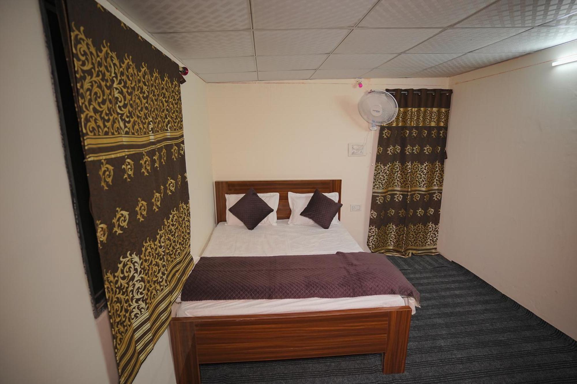 Apna Farmhouse - Private Villa With Pool & Play Area - Near Fort -15 Min To Ellora Caves Daulatabad Exteriör bild